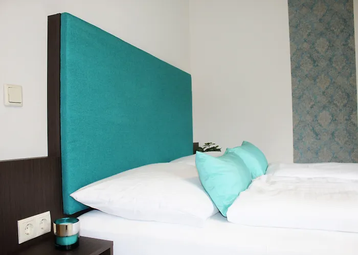 Hotel Koblenz Valley And By Belvilla 4*